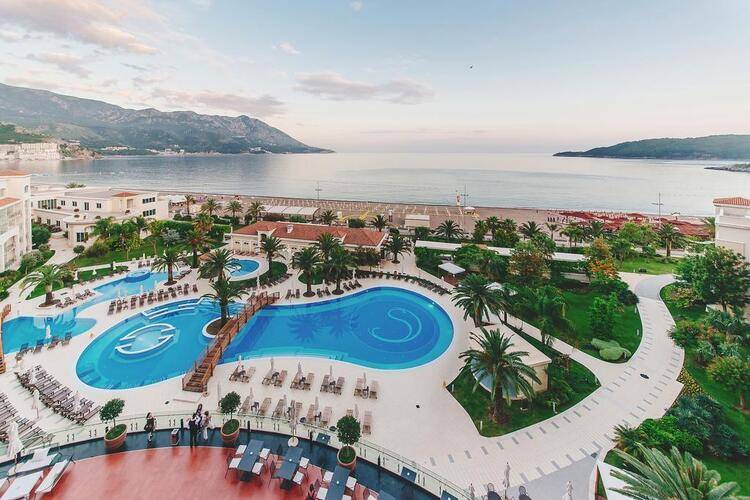Splendid Conference & Spa Beach Resort