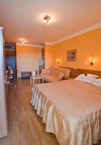 W Grand Hotel