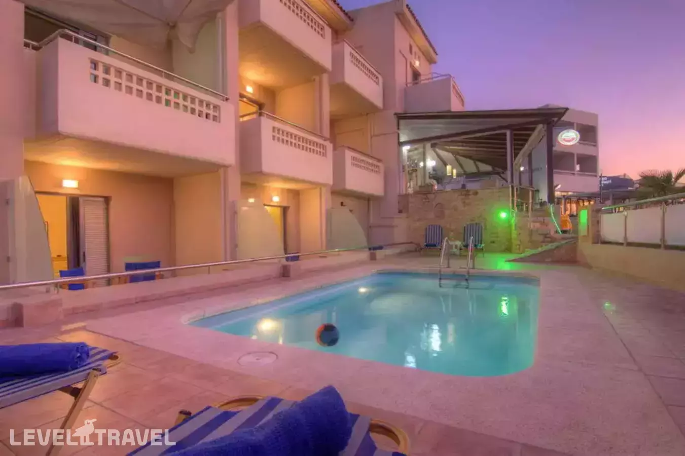 Esperia Beach Hotel Apartments