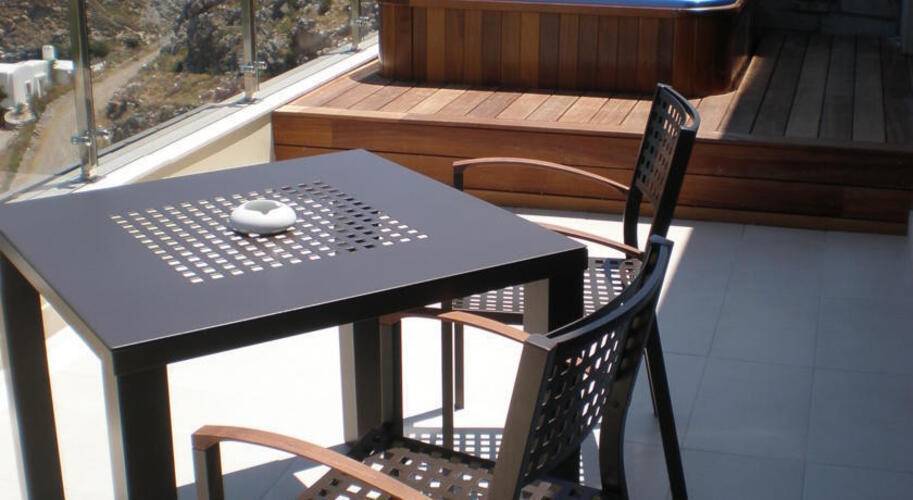 Lindos Blu Luxury Hotel & Suites (Adults Only 17+)