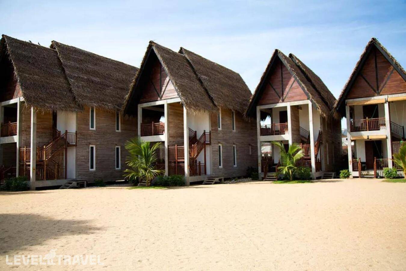 фотографии отеля Maalu Maalu Resort & Spa в Шри-Ланка(Пассикуда) - фото №1