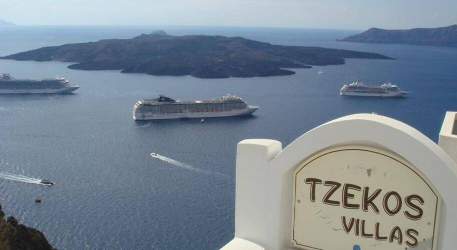 Tzekos Villas