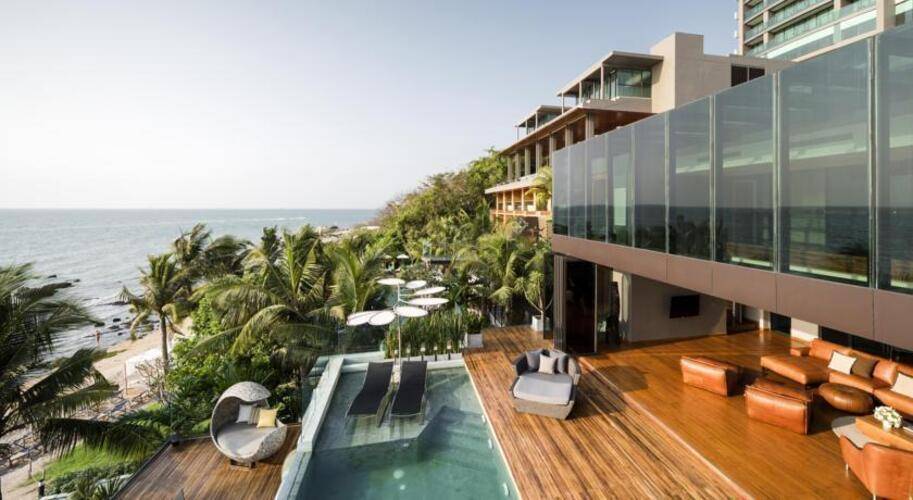 Cape Dara Resort