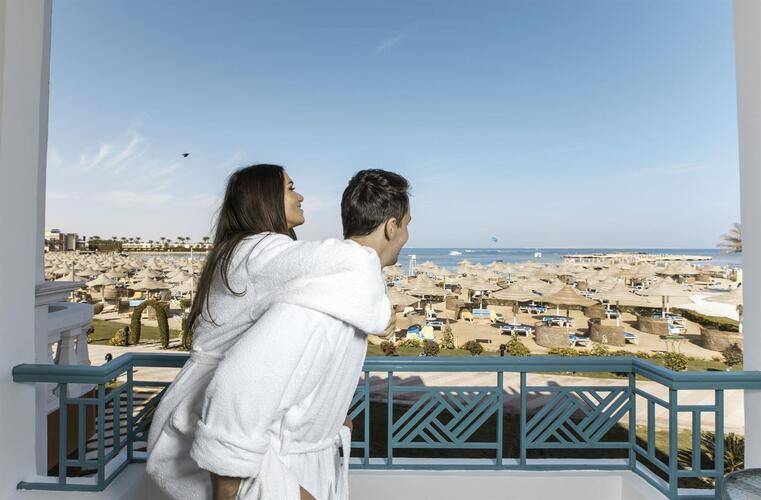 Sunrise Garden Beach Resort -Select-