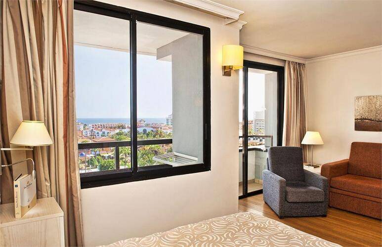 Spring Bitacora Hotel