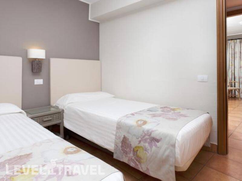 Фотография Sol Barbacan Aparthotel