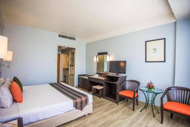 Phuket Merlin Hotel