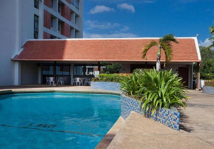 Phuket Merlin Hotel
