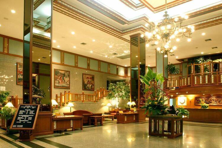 Cholchan Pattaya Beach Resort