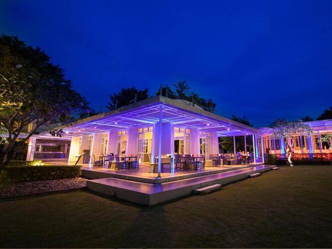 Dusit Thani Krabi Beach Resort (Ex. Sheraton Krabi Beach Resort)