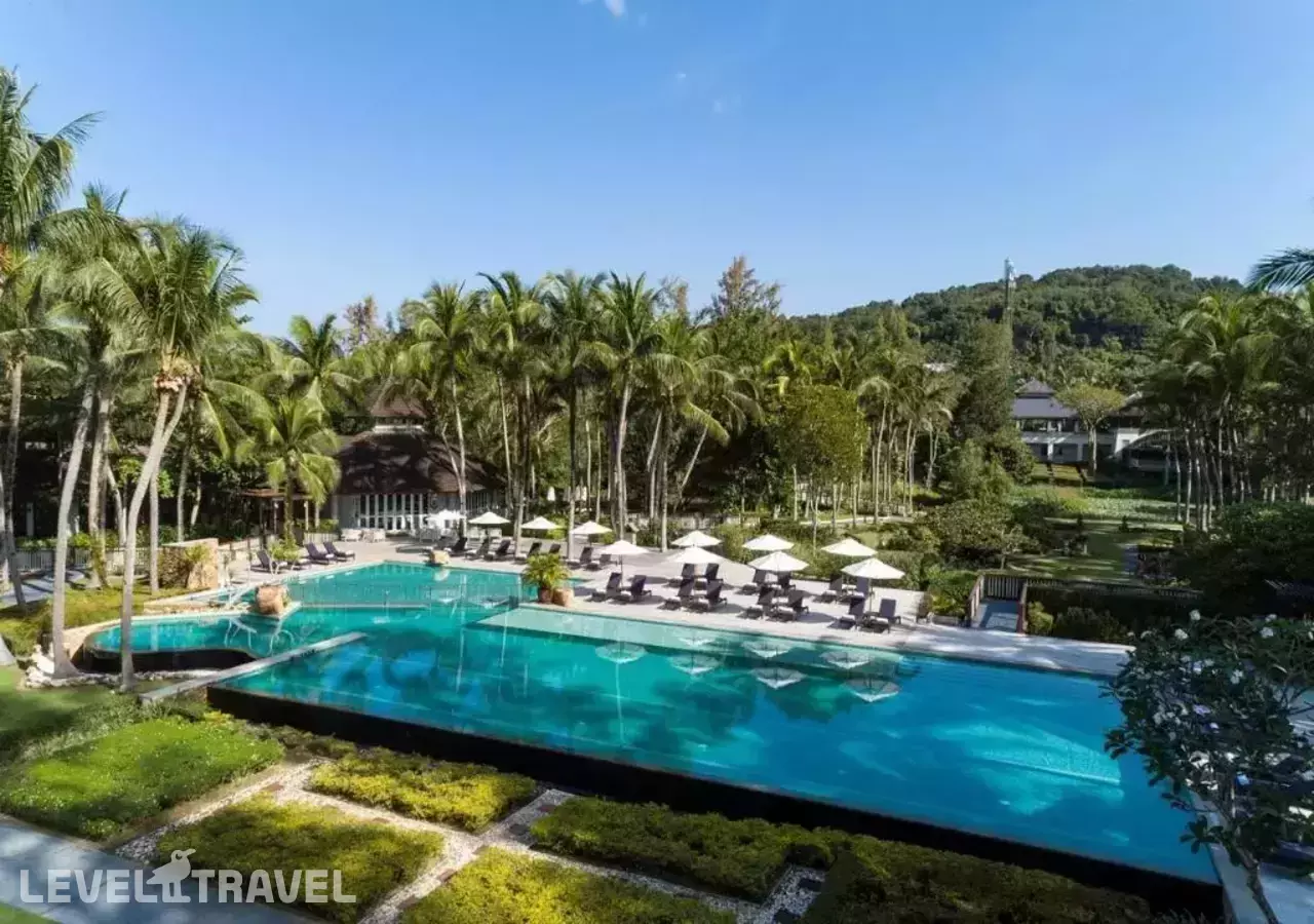 Dusit Thani Krabi Beach Resort (Ex. Sheraton Krabi Beach Resort)