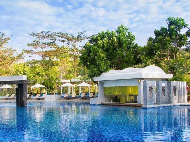 Dusit Thani Krabi Beach Resort (Ex. Sheraton Krabi Beach Resort)