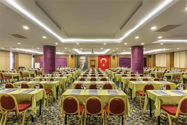 Ozkaymak Incekum Resort Hotel