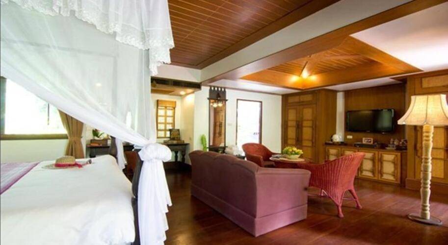 Santhiya Tree Koh Chang Resort ( Ex. Panviman Resort)