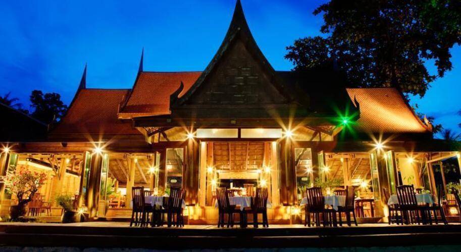 Chaweng Blue Lagoon Hotel