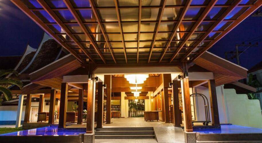 Chaweng Blue Lagoon Hotel