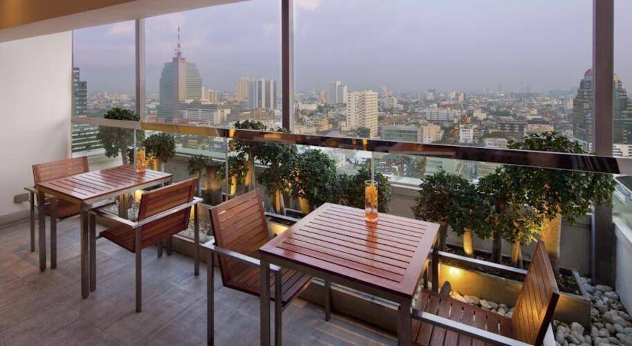 Holiday Inn Silom Hotel