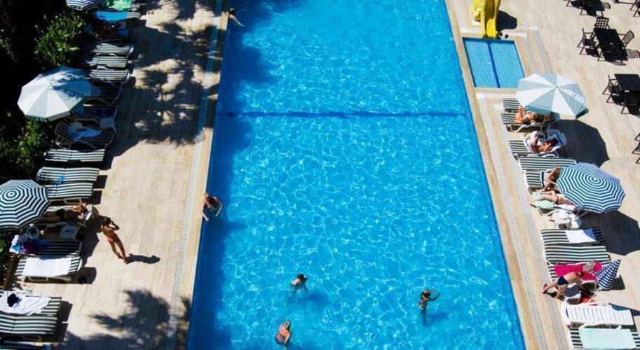 Larissa Hotel