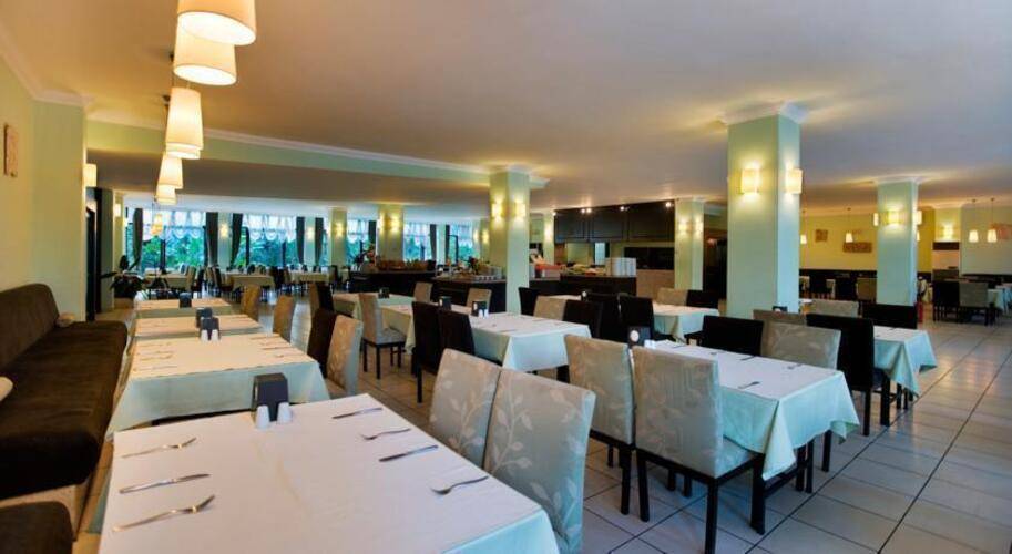 Larissa Hotel