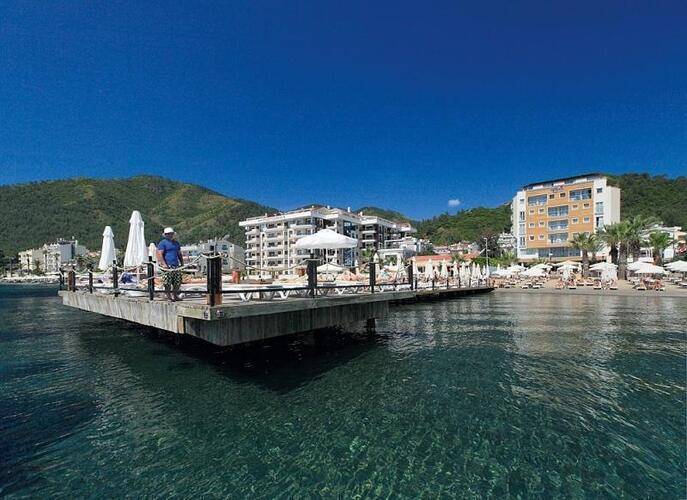 Cettia Beach Resort (Adults Only 16+)