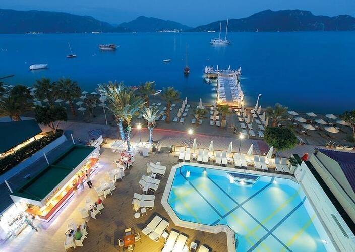 Cettia Beach Resort (Adults Only 16+)