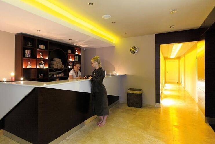 Cettia Beach Resort (Adults Only 16+)