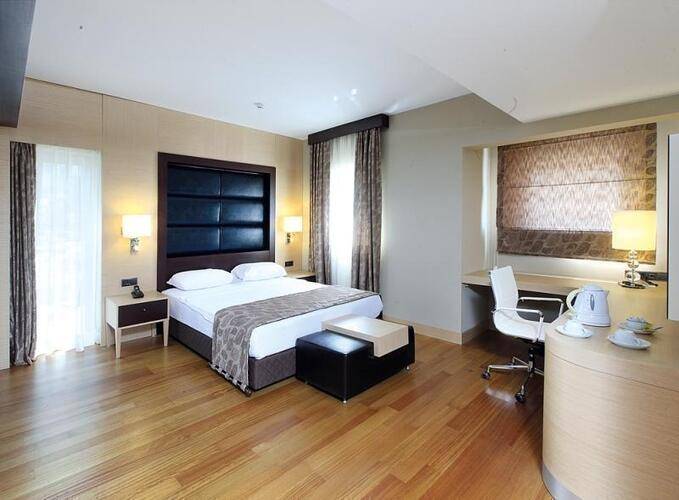 Cettia Beach Resort (Adults Only 16+)
