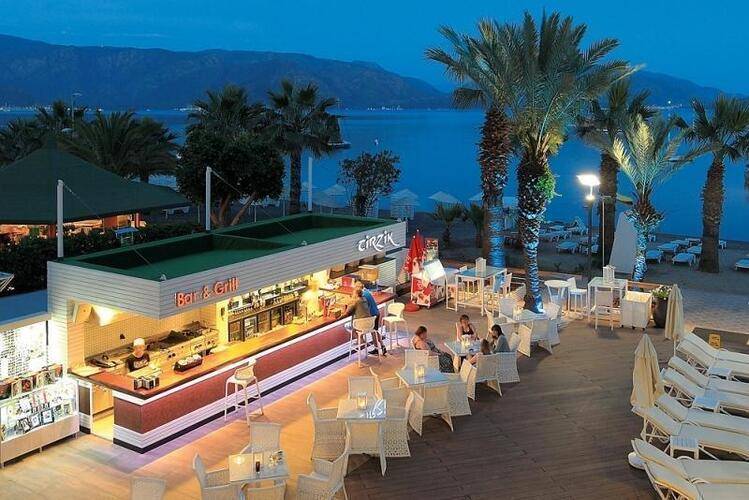 Cettia Beach Resort (Adults Only 16+)