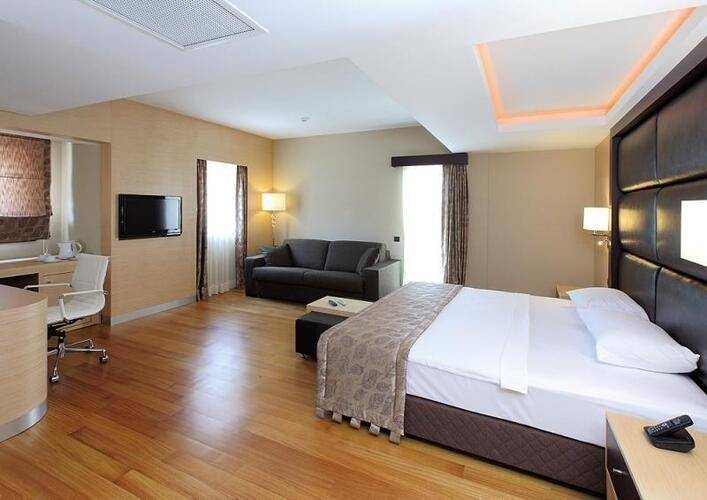 Cettia Beach Resort (Adults Only 16+)