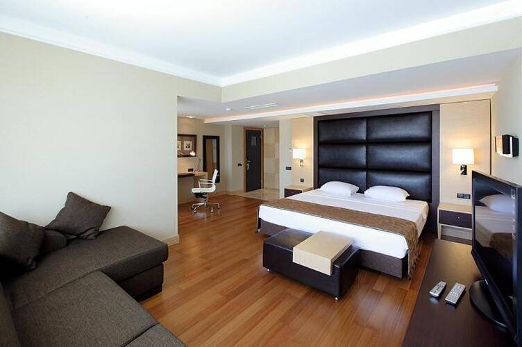 Cettia Beach Resort (Adults Only 16+)