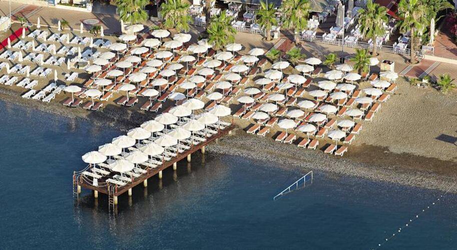 Emre Beach Hotel