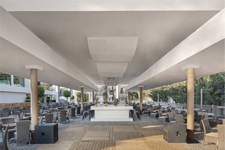 Voyage Turkbuku Hotel