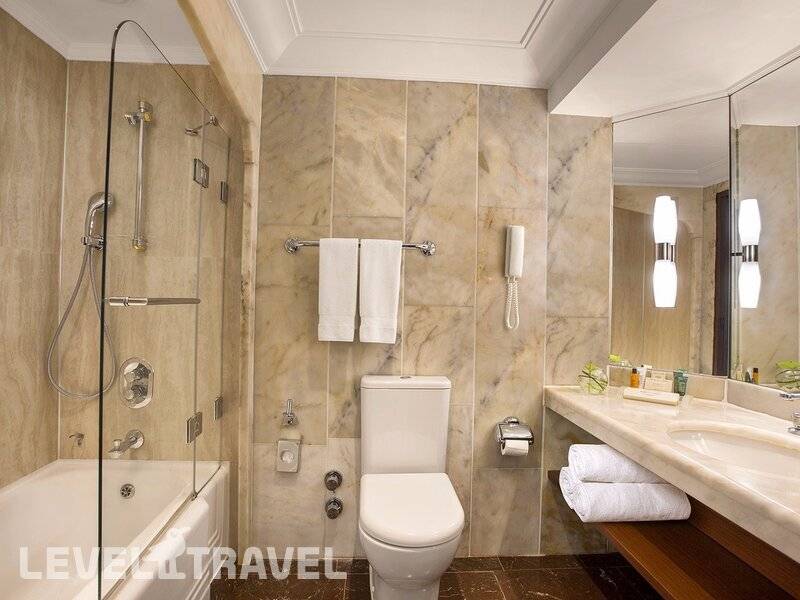Фотография Hilton Istanbul Bosphorus Hotel