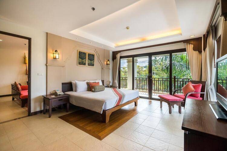 Ravindra Beach Resort & Spa