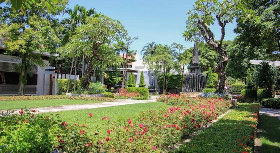 Malisa Villa Suites