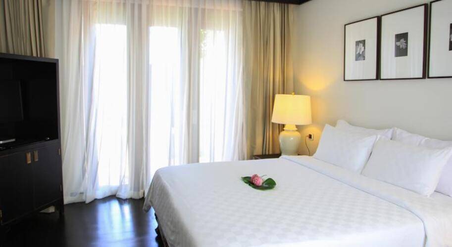 Malisa Villa Suites