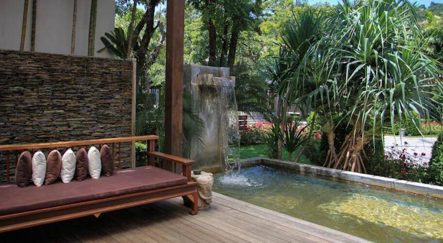 Malisa Villa Suites