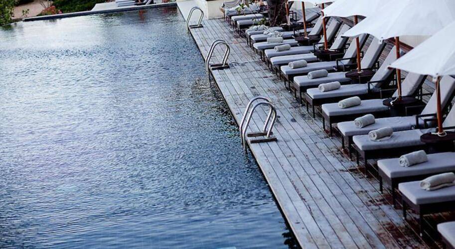 Anantara Lawana Resort & Spa