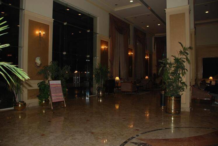 Grand Pyramids Hotel
