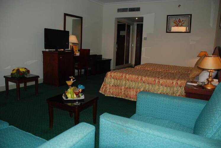 Grand Pyramids Hotel