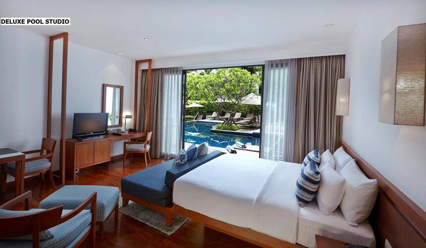 Woodlands Suites Serviced Resideces