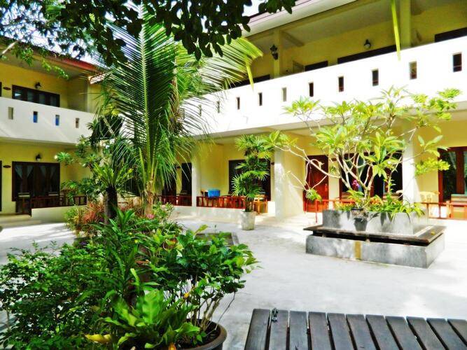 Kata Country House