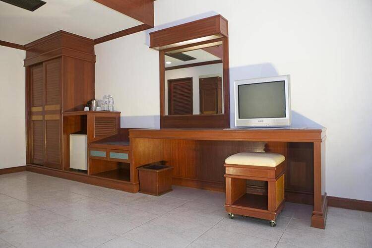 Patong Palace Hotel