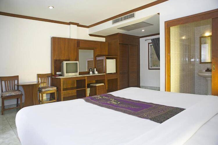 Patong Palace Hotel
