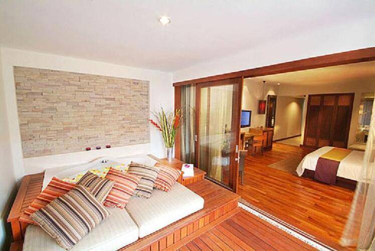 Sareeraya Villas & Suites