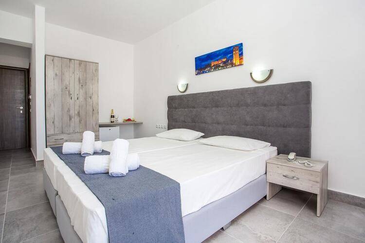 Loutanis Hotel