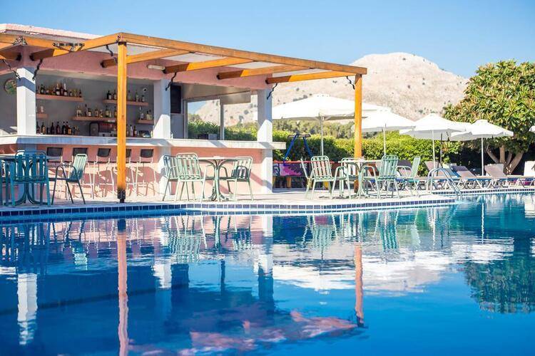Loutanis Hotel