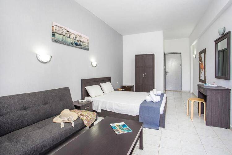 Loutanis Hotel