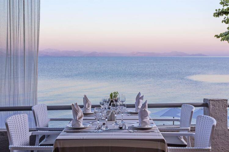 Aeolos Beach & Resort