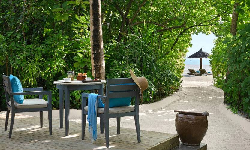 Anantara Dhigu Resort & Spa